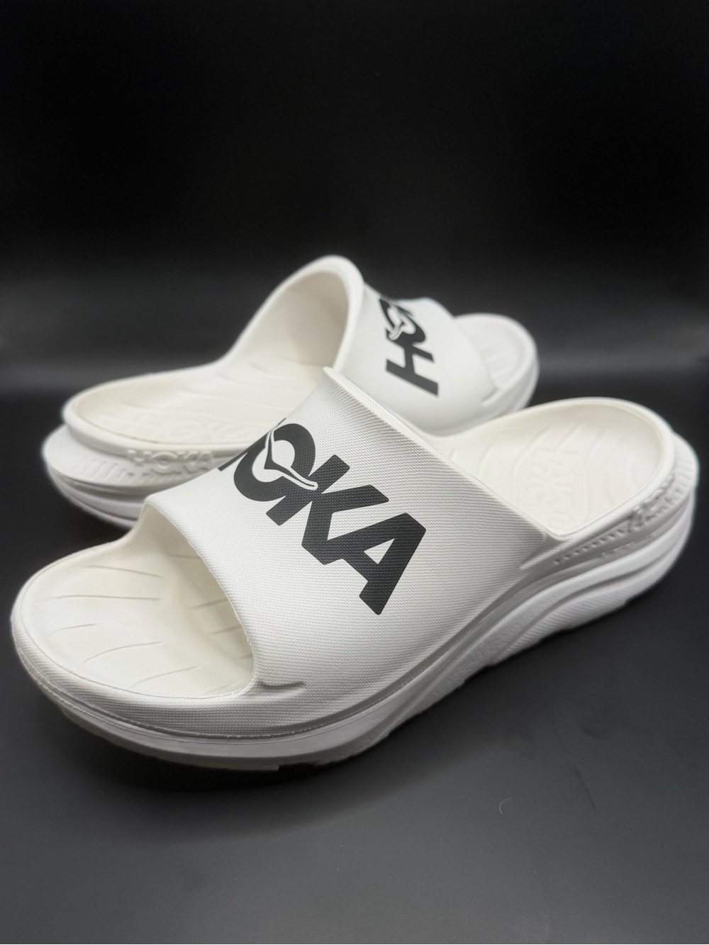 Hoka One One Ora Athletic Slide Sandals Womens 9 Men’s 7 White Rubber Slip On